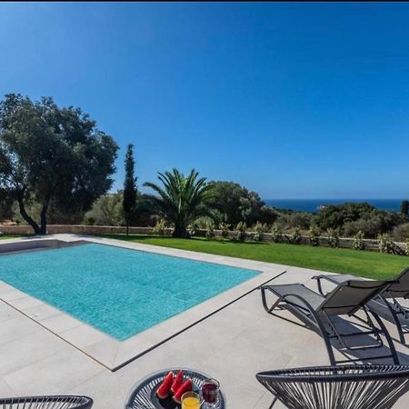 Avithos Blue Villas Svoronata Exterior photo