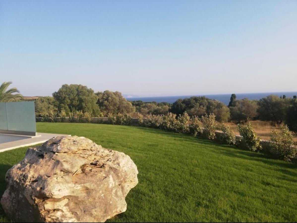 Avithos Blue Villas Svoronata Exterior photo